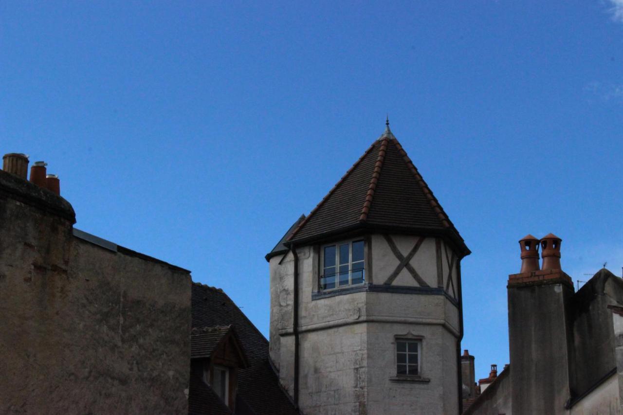 Appartement Classe "La Tour" Dole Exterior photo